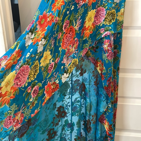 Alice + Olivia Christina Floral Hi-Lo Dress - Picture 6 of 13